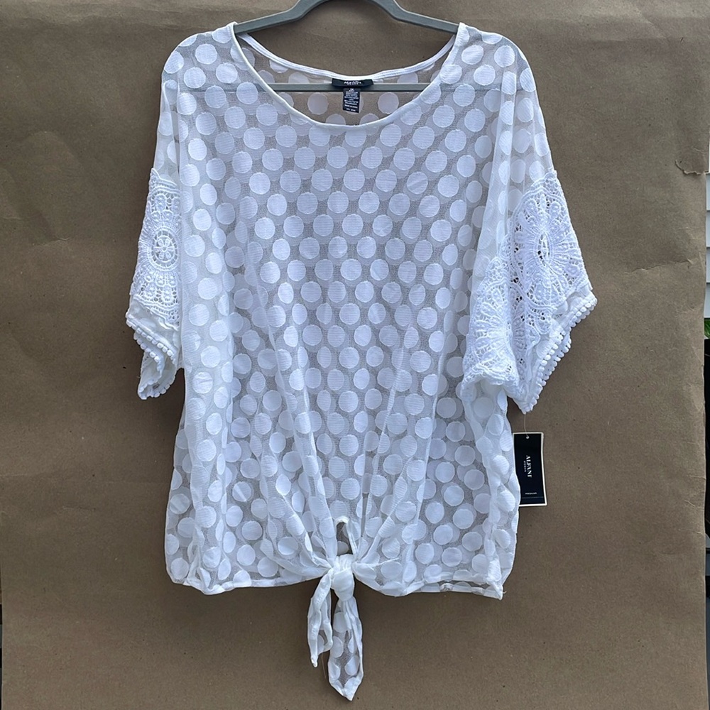Alfani Woman Sheer Top Size 1X